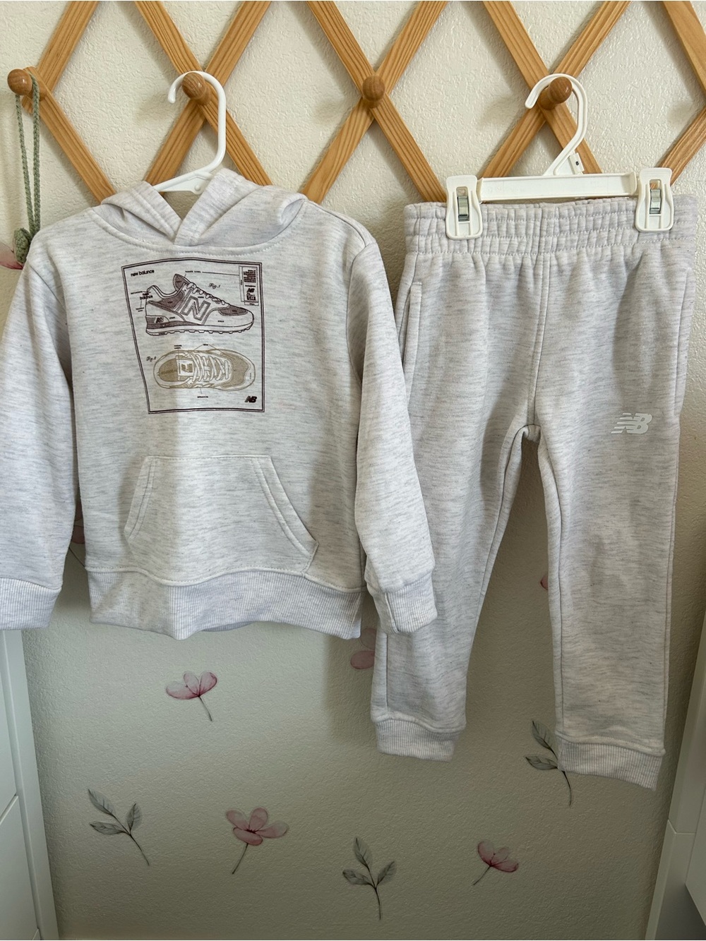 New Balance Light Heather Gray Kids Hoodie & Joggers Set